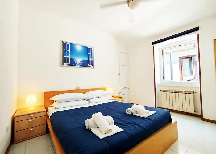 Appartamento Storico In Viale